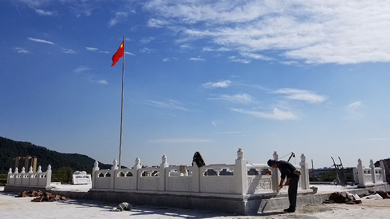 江西南昌翠岩寺午夜激情免费视频